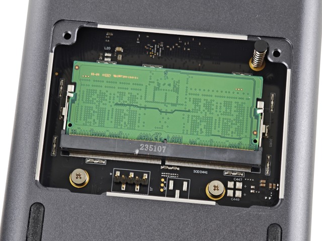 UGREEN DXP2800 2-bay NAS