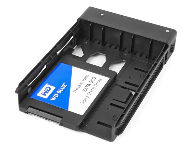 UGREEN DXP2800 2-bay NAS