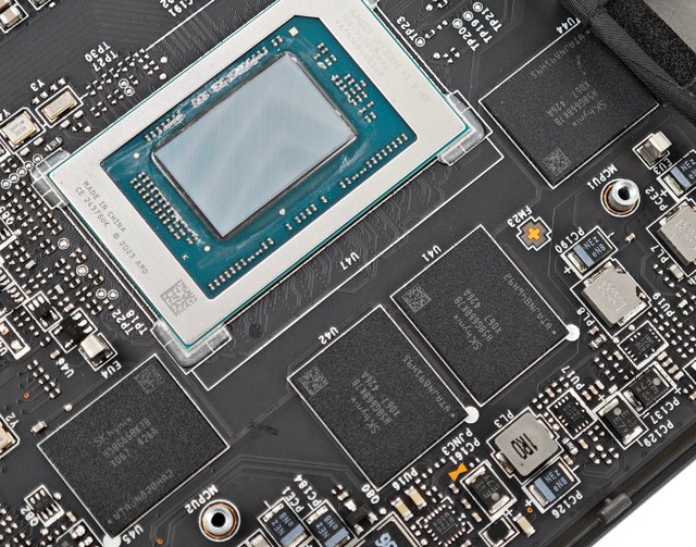 MSI Stealth A16 AI+ A3XWHG 電競筆電