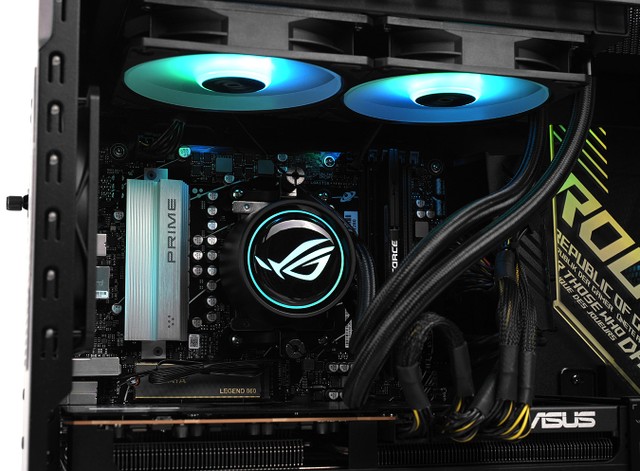 ASUS ROG GM700