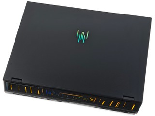 Ultra 9 + RTX 5090 頂配之作 Acer Predator Helios 18 AI 電競筆電