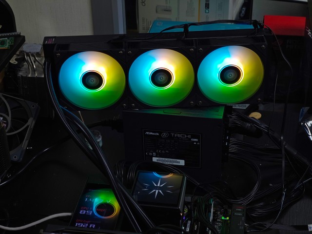 TCOMAS LG600 360 一體式水冷