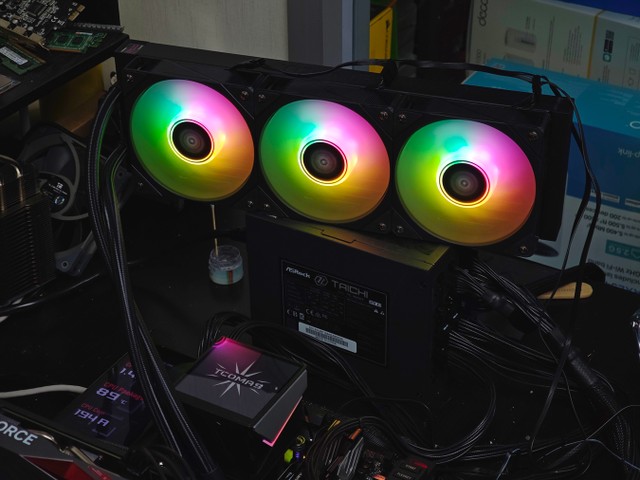 TCOMAS LG600 360 一體式水冷