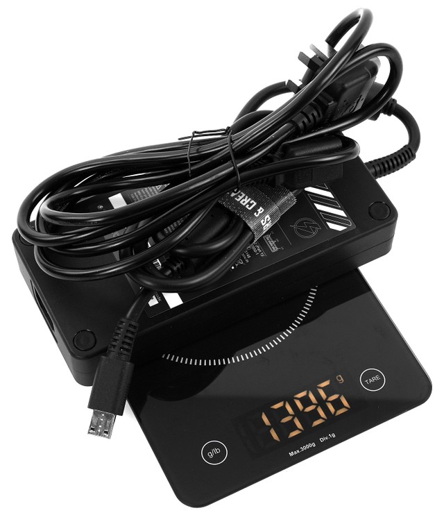MSI Raider 18 HX AI A2XW