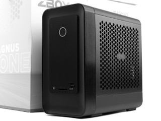 僅 8.48L、小而強大 !! ZOTAC ZBOX MAGNUS ONE EU27507TC Mini PC