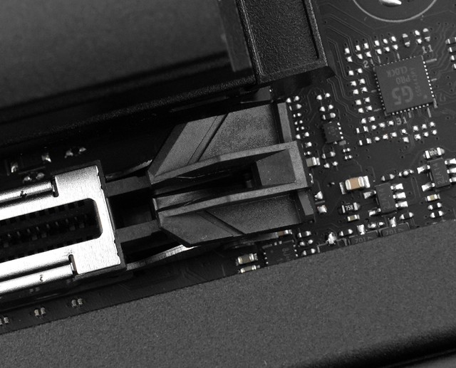 ROG CROSSHAIR X870E HERO BTF