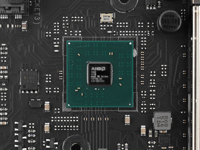 ROG CROSSHAIR X870E HERO BTF