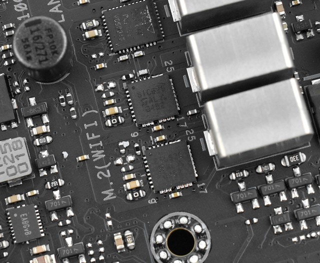 ROG CROSSHAIR X870E HERO BTF