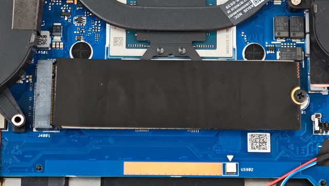 ASUS ROG Xbox Ally X (2025) 電競掌機