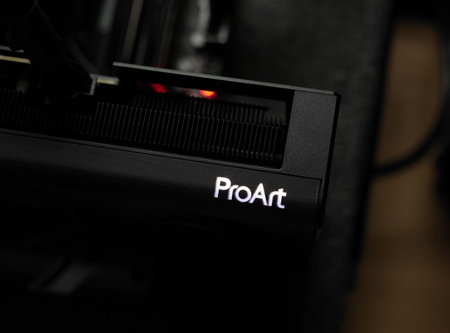 ASUS ProArt GeForce RTX 5080 OC