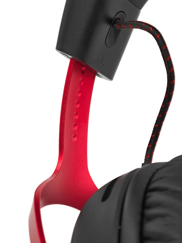 HyperX Cloud III S Wireless 無線電競