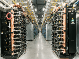Google Cloud邁向AI推論與Arm架構運算新時代 推Ironwood TPU與Axion虛擬機器