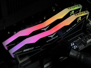 CL28  延遲!! 嚴選 A-Die 顆粒 T-Force Delta RGB DDR5-6000 CL28 32GB Kit