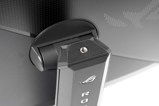 ASUS ROG Strix OLED XG32UCWG