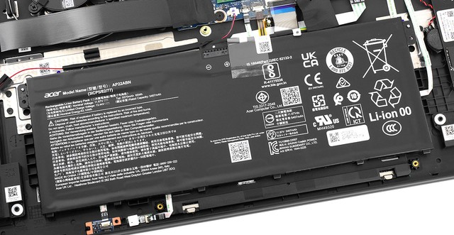 Acer Swift Go 16 AI