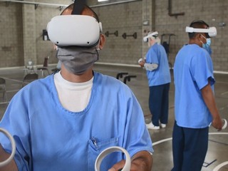 美國測試監獄在使用 VR 頭盔 讓長期服刑囚犯  提早認識外界改變