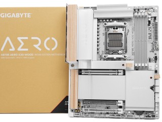 「板」是木字部的 ... !! GIGABYTE X870E AERO X3D WOOD 主機板