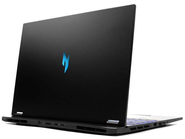 Acer Nitro V 16S AI