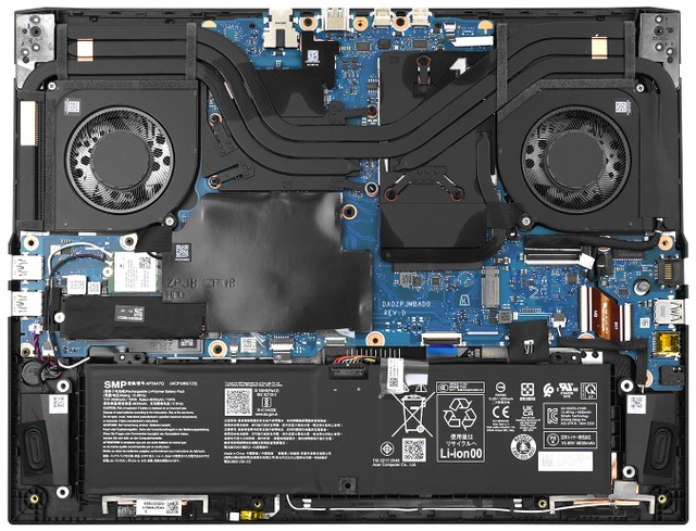 Acer Nitro V 16S AI