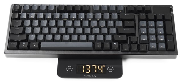 ASUS ROG AZOTH 96 HE 磁軸電競鍵盤