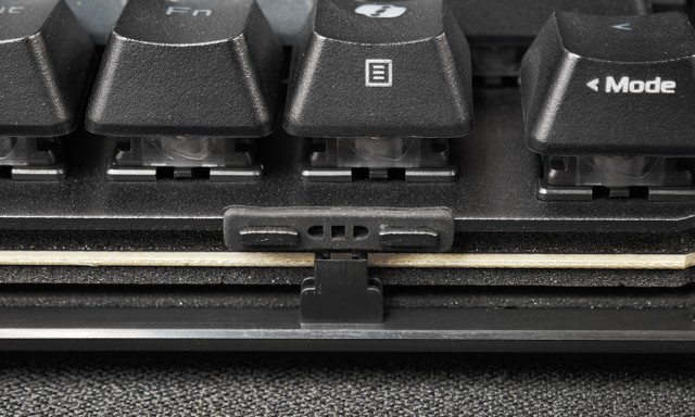 ASUS ROG AZOTH 96 HE 磁軸電競鍵盤