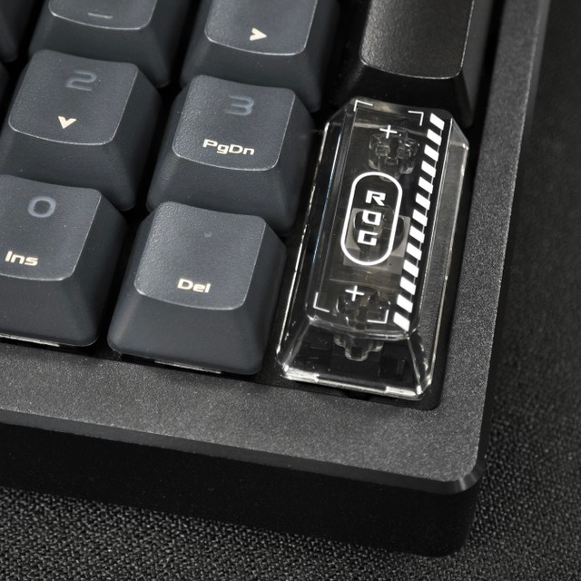 ASUS ROG AZOTH 96 HE 磁軸電競鍵盤