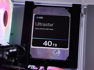 AI 伺服器需求推高成本 Western Digital 高帶寬雙樞軸 HDD 技術迎戰 100TB 儲存時代