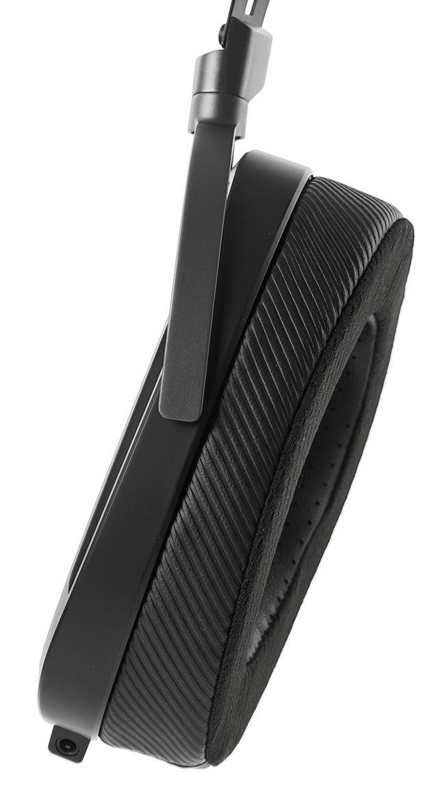 ASUS ROG Kithara 電競耳機