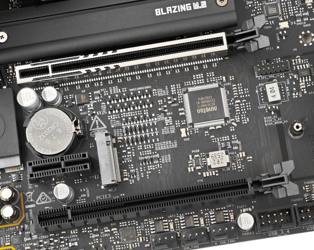 ASRock B850M Challenger WiFi 主机板