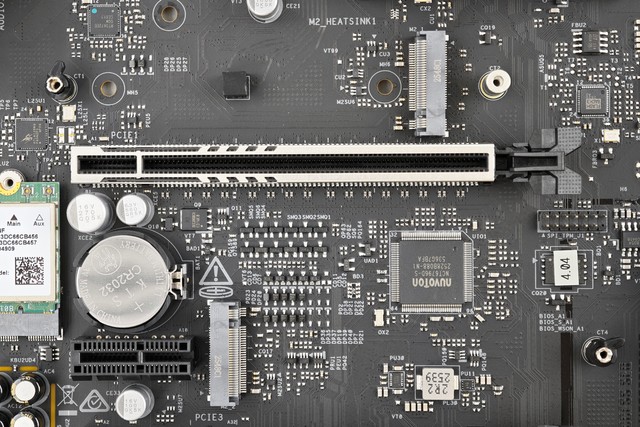 ASRock B850M Challenger WiFi 主机板