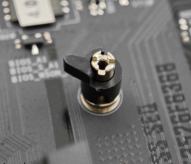 ASRock B850M Challenger WiFi 主机板