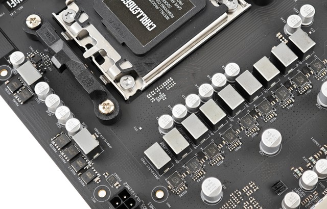 ASRock B850M Challenger WiFi 主机板