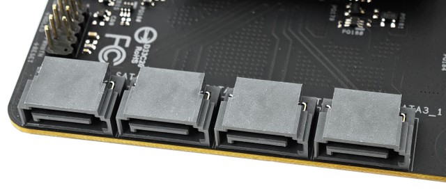 ASRock B850M Challenger WiFi 主机板