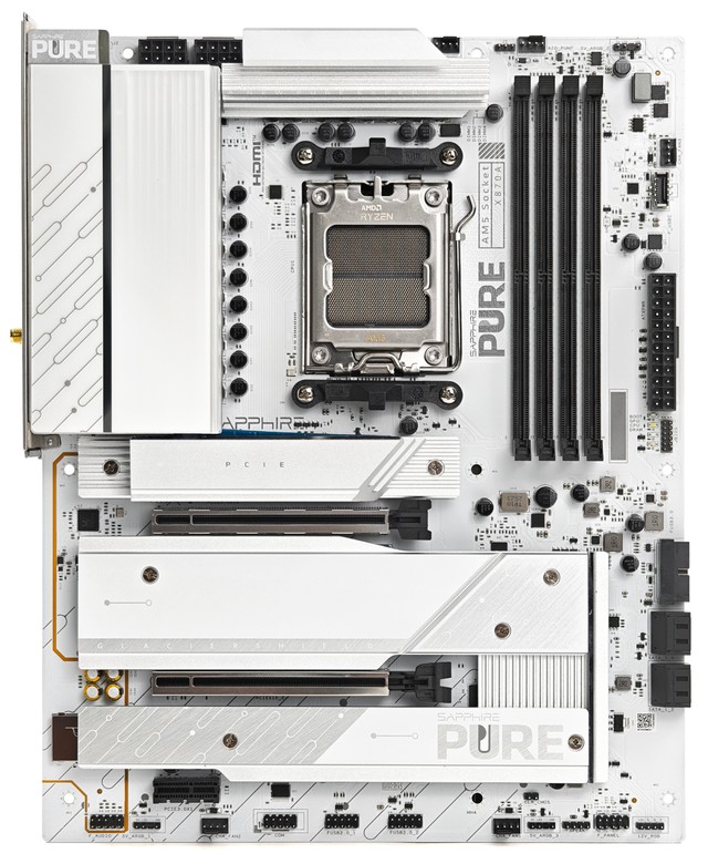 SAPPHIRE PURE X870A WiFi 7 主机板