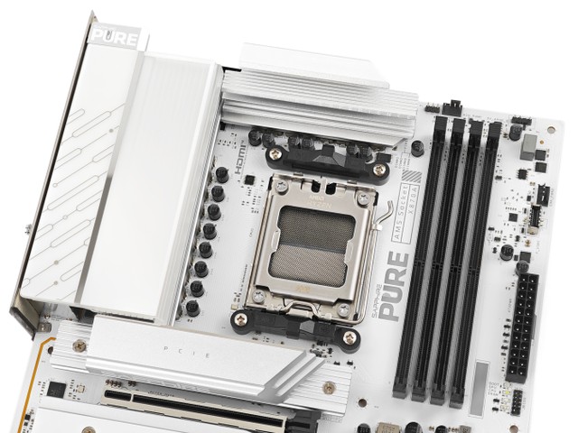 SAPPHIRE PURE X870A WiFi 7 主机板