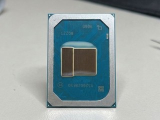 Intel Core 3 304 CPU 搶低價市場 1P + 4E  規格   性能是 N100 的兩倍