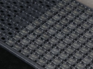 DDR5 記憶體價格出現明顯下跌 外媒︰ Google 間接造成  庫存套現