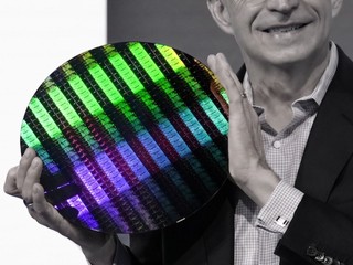 TSMC：不能忽視 Intel 的威脅 Intel 已躍升至第二大晶圓代工廠