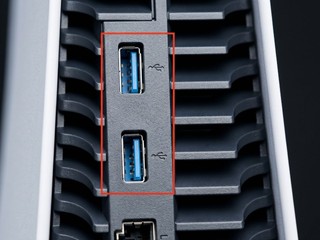 PS5 主機變身 Linux 電競 PC 可流暢執行 Steam 遊戲與模擬器