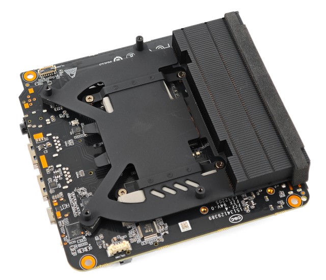 AOOSTAR MACO Mini PC
