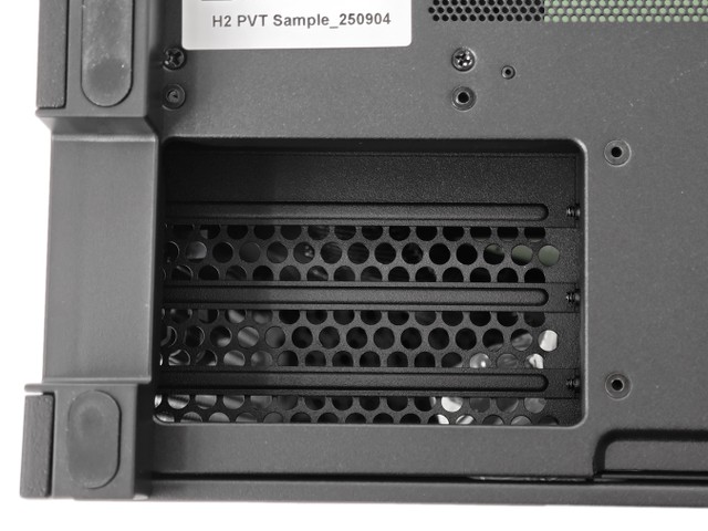 NZXT H2 Flow Mini-ITX SFF 機箱
