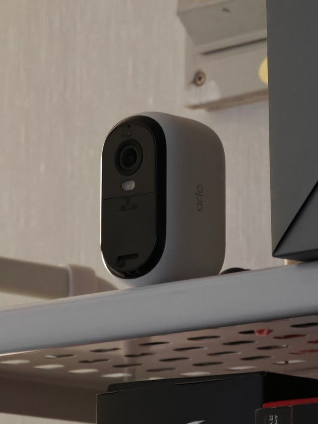 Arlo Essential 3 2K 無線網路攝影機