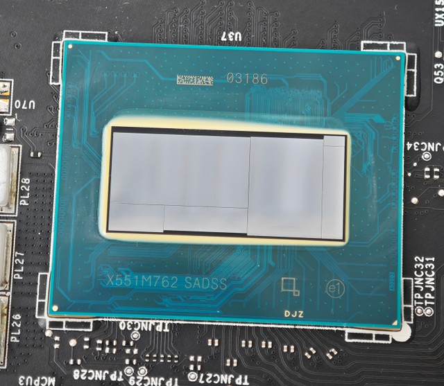 MSI Raider 16 Max HX B2WJ 電競筆電