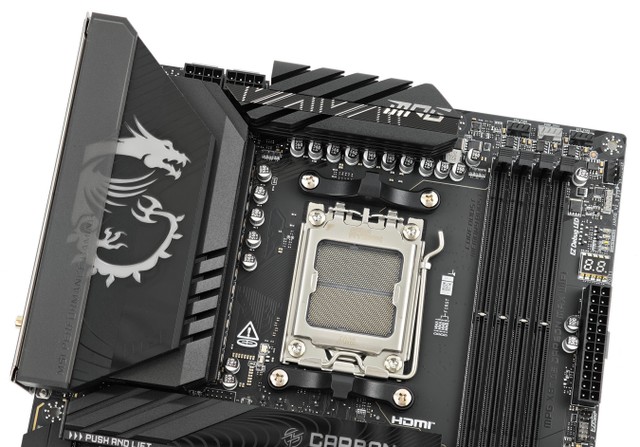 MSI MPG X870E CARBON MAX WIFI 主機