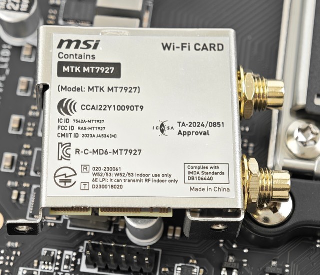 MSI MPG X870E CARBON MAX WIFI 主機