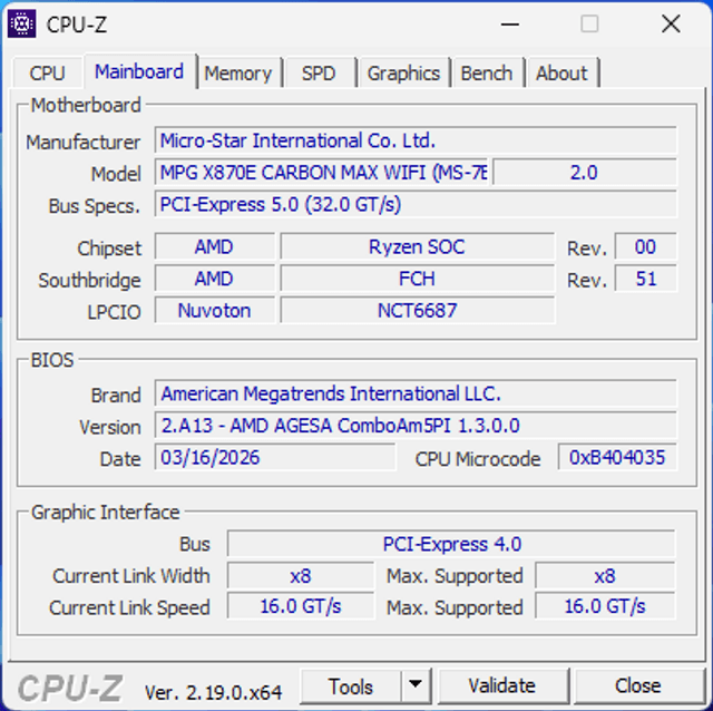MSI MPG X870E CARBON MAX WIFI 主機