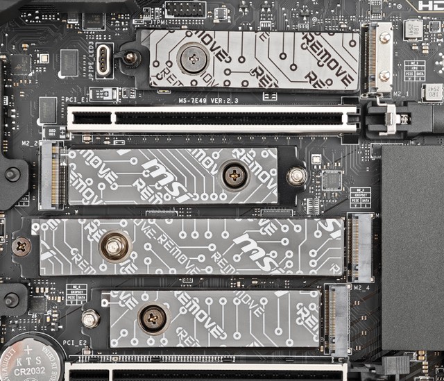 MSI MPG X870E CARBON MAX WIFI 主機