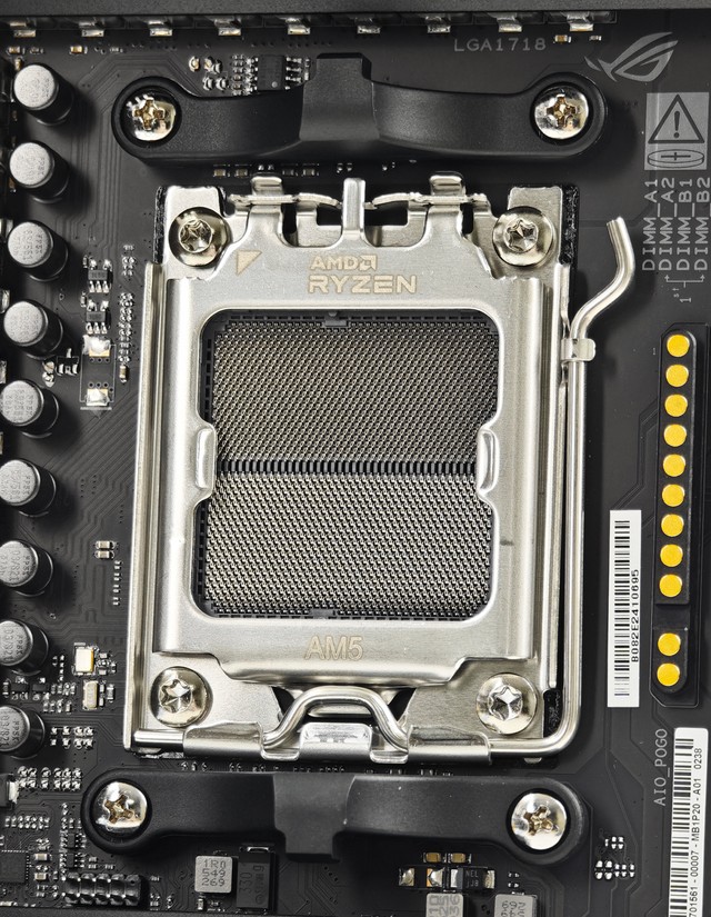 ROG STRIX X870E-E GAMING WIFI7 N