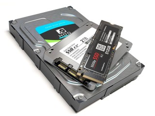 全球各大企業瘋搶 SSD 與 HDD 長期供應協議延長至 5 年破紀錄