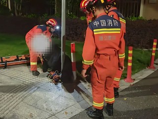中國抖音興起「盤腿抱柱」挑戰 無法自行脫身   消防收到大量求救個案